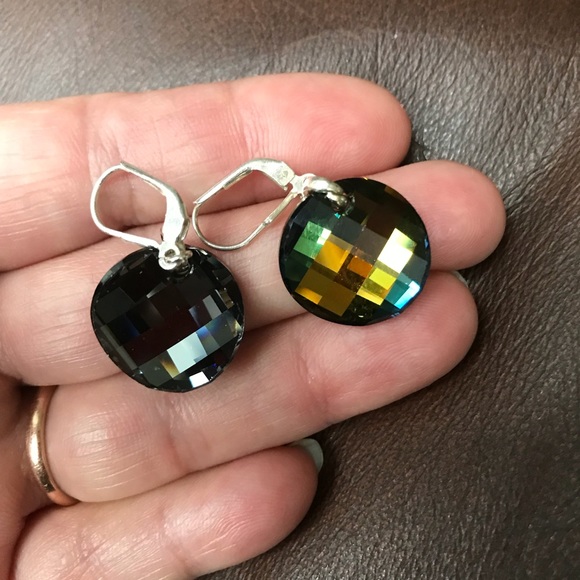 Swarovski Crystal Peridot Earrings - Picture 7 of 8